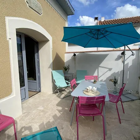 Maison De Vacances Renovee Avec Jardin, Proche Centre Et Plages De Fouras, 5 Pers, Tout Equipe - Fr-1-709-34 * Fouras